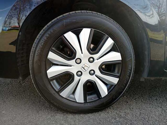 Honda Jazz Hybrid 1.5 i-MMD (109ps) SR eCVT 