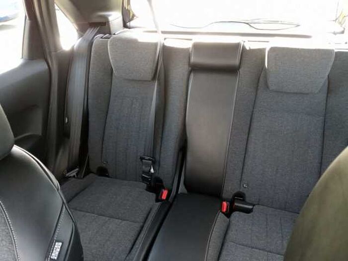 Honda Jazz Hybrid 1.5 i-MMD (109ps) SR eCVT 