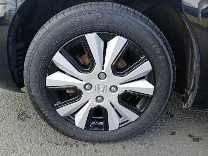 Honda Jazz Hybrid 1.5 i-MMD (107ps) SR 